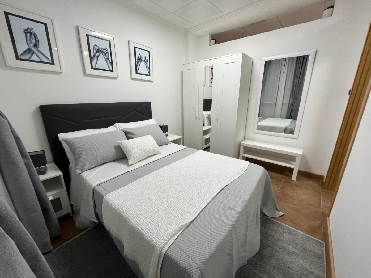 Apartamentos A Illa Redondela Bagian luar foto